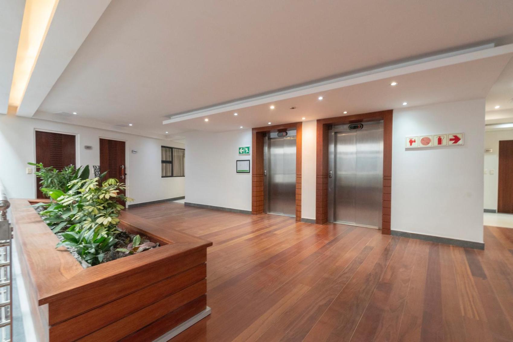 Xenia Aparthotel By Totalstay Cape Town Exterior photo