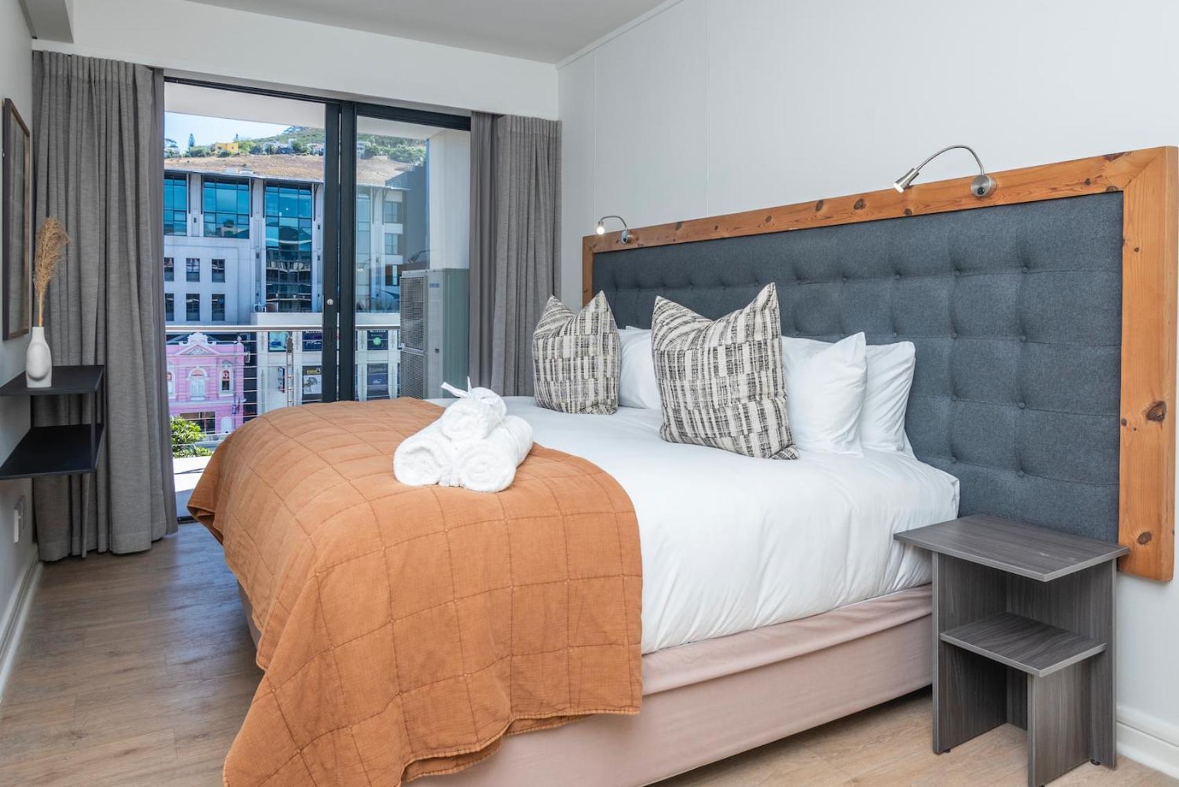 Xenia Aparthotel By Totalstay Cape Town Exterior photo