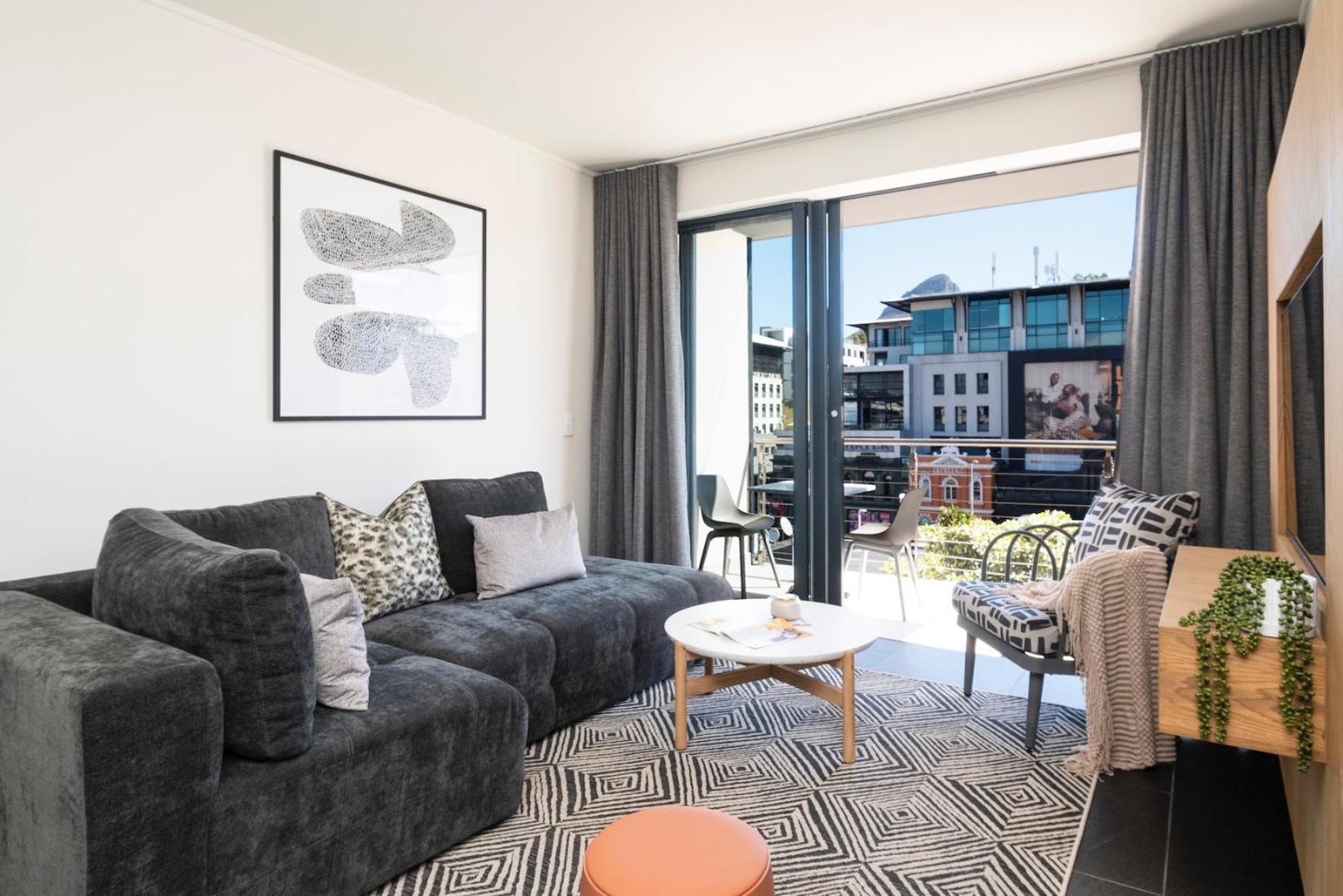 Xenia Aparthotel By Totalstay Cape Town Exterior photo